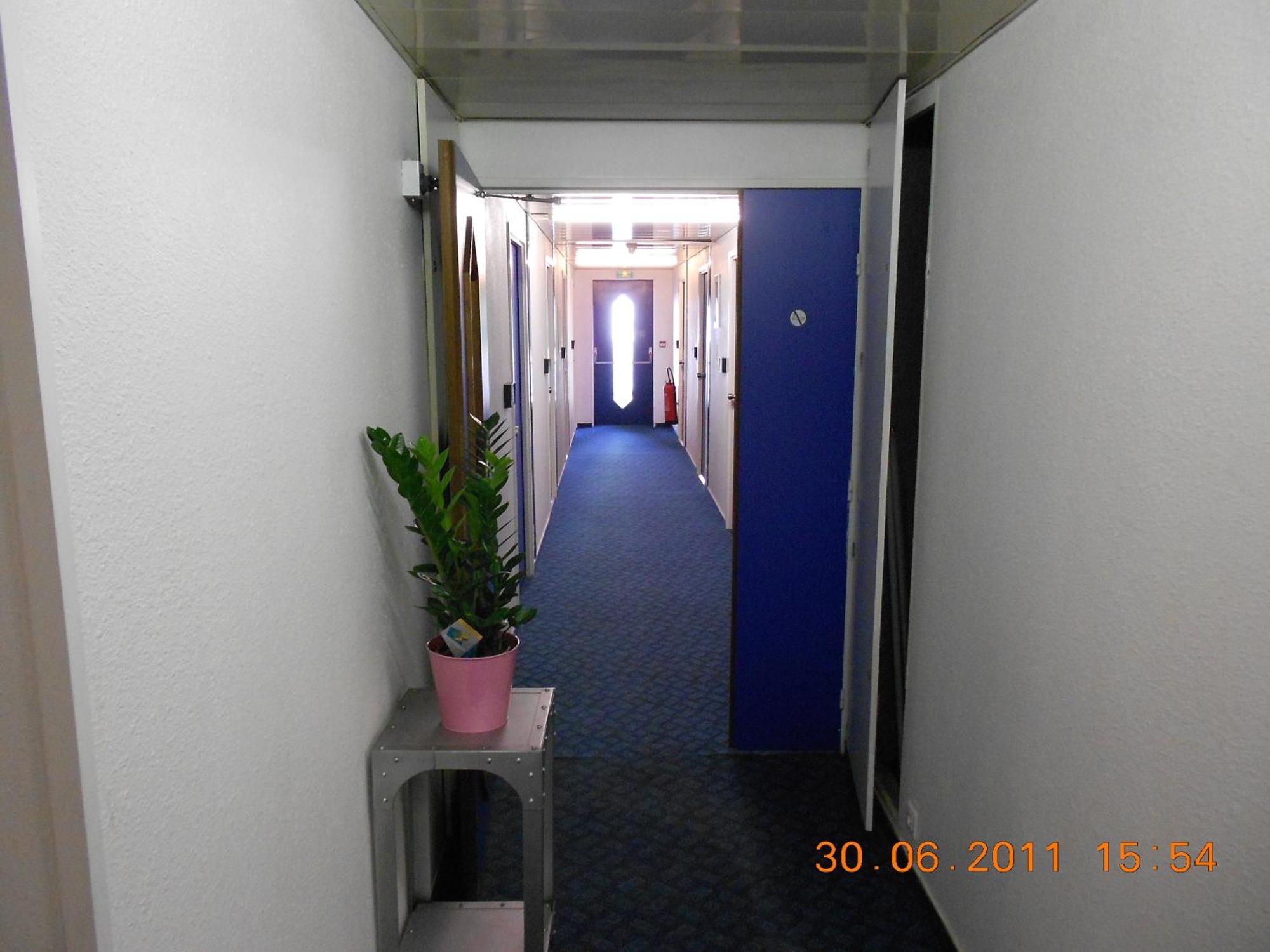 Lemon Hotel Le Coteau Екстер'єр фото