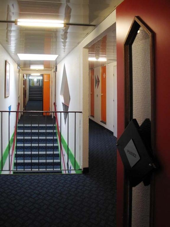 Lemon Hotel Le Coteau Екстер'єр фото